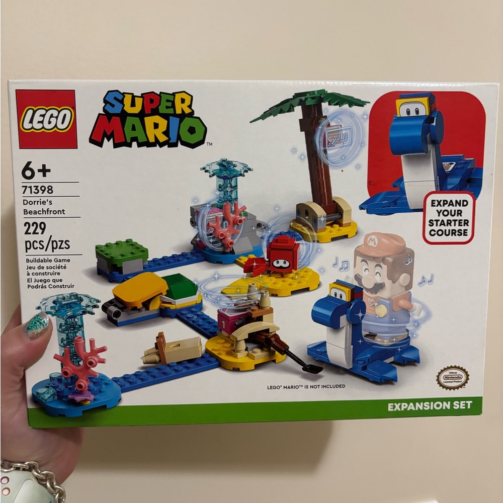 LEGO Super Mario expansion - Dorrie’s beachfront